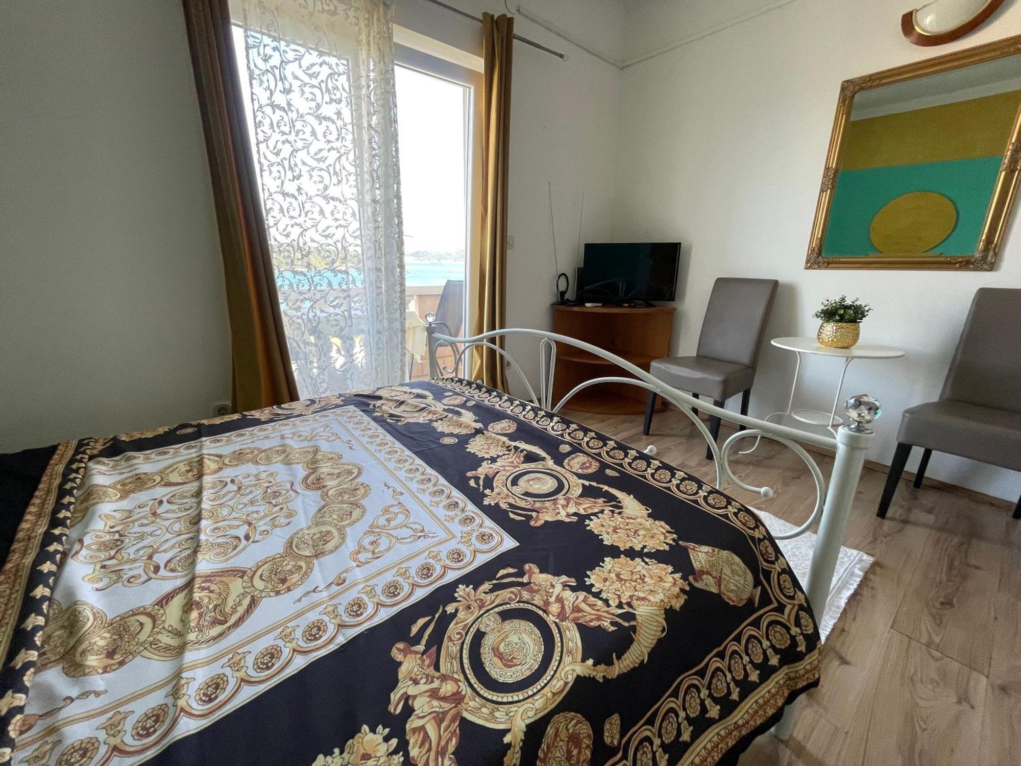 Apartments Esperanza Pašman Buitenkant foto